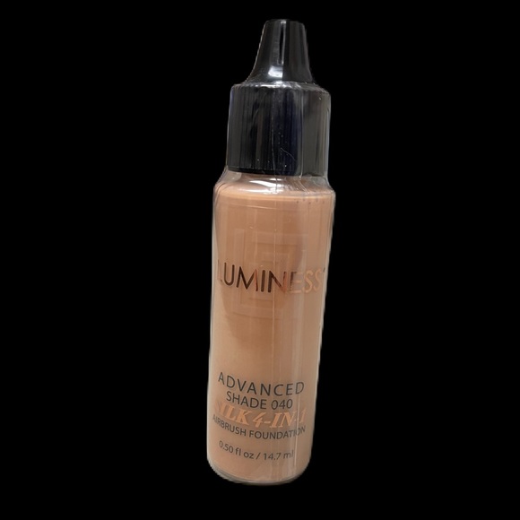 Luminess Makeup Luminess Advanced Silk 4in Foundation Shade 40 50 Fl Oz Sealed New Poshmark